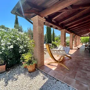 Casale Terre Rosse B&B